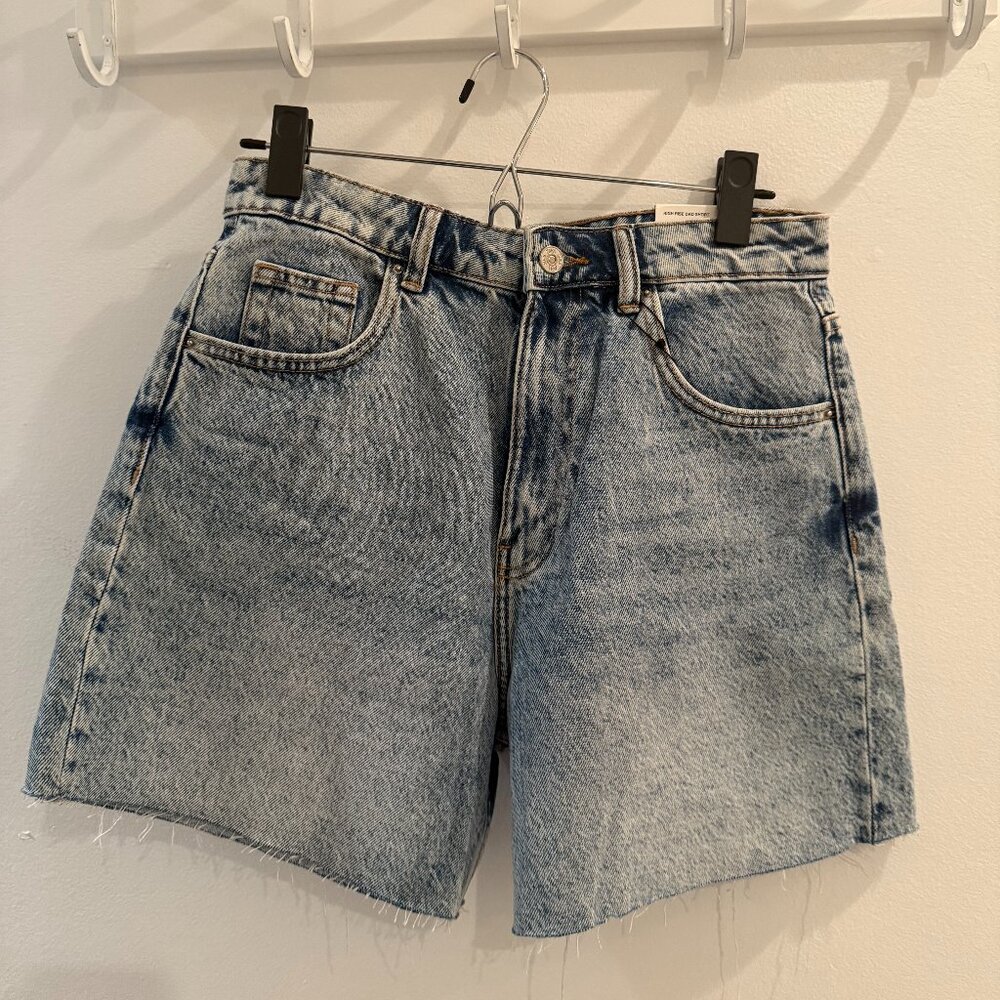 NWT - HIGH RISE ZARA DAD SHORT
